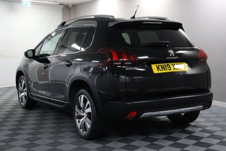 Peugeot 2008 BLUEHDI ALLURE 10