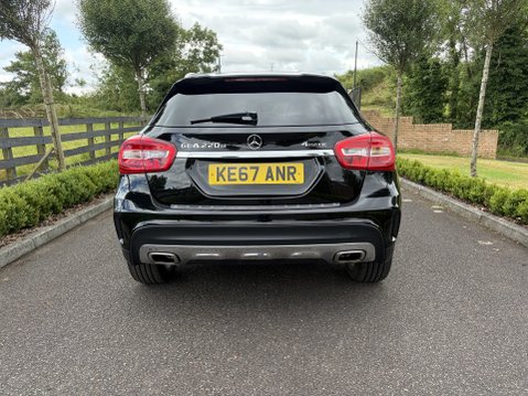 Mercedes-Benz GLA Class GLA 220 D 4MATIC AMG LINE 11