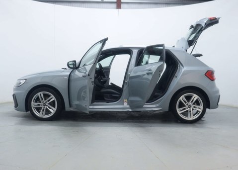 Audi A1 1.0 A1 Sportback 30 TFSI S Line Semi-Auto 5dr 56