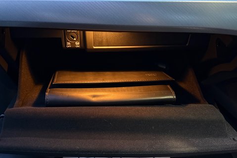 Audi A4 TDI SPORT AUTOMATIC -VIRTUAL COCKPIT -APPLE CARPLAY -REVERSE CAMERA 53