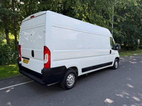 Peugeot Boxer 2.2 BlueHDi 335 Professional L3 H2 Euro 6 (s/s) 5dr 4