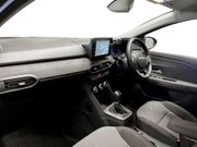 Dacia Jogger 1.6 Hybrid EXTREME MPV 5dr Petrol Hybrid Auto Euro 6 (s/s) (140 ps) Cruise 15