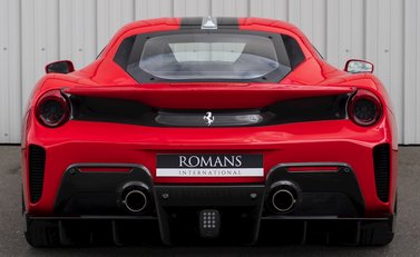 Ferrari 488 Pista 5