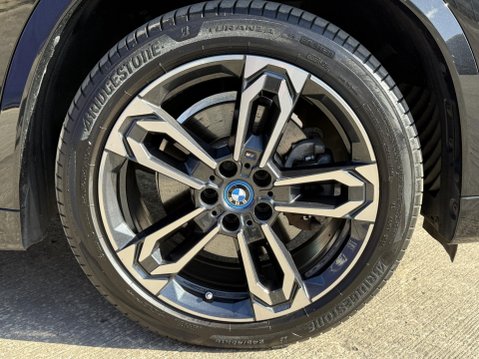 BMW iX1 30 66.5kWh M Sport SUV 5dr Electric Auto xDrive (11kW Charger) (313 ps) 14