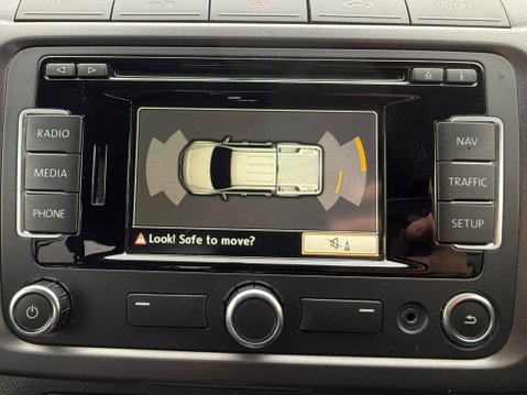Volkswagen Amarok 2.0 BiTDI BlueMotion Tech Dark Label Auto 4Motion Euro 5 (s/s) 4dr 22