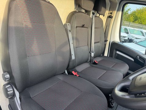 Peugeot Boxer 2.2 BlueHDi 435 Professional Premium + Panel Van 5dr Diesel Manual L4 H3 Eu 8