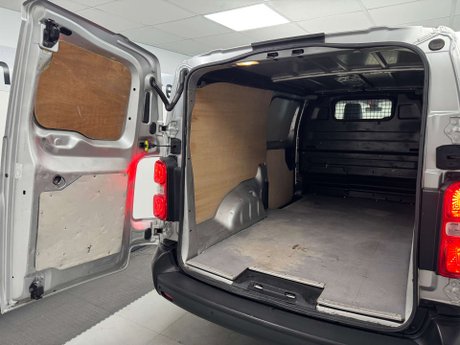 Toyota Proace 2.0 Proace Icon 26