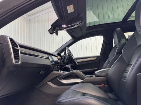 Porsche Cayenne 4.0 Cayenne T S E-Hybrid Auto 4WD 5dr 50
