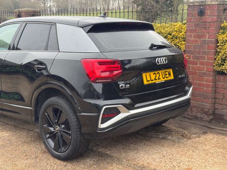 Audi Q2 1.5 Q2 S Line 35 TFSI Semi-Auto 5dr 17