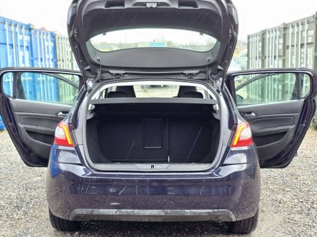 Peugeot 308 1.2 PureTech Allure Hatchback 5dr Petrol EAT Euro 6 (s/s) (130 ps) 8
