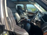Land Rover Range Rover 4.4 Range Rover Autobiography SDV8 Auto 4WD 5dr 8