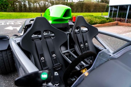 Ariel Atom 4. 320 BHP. 6-SPEED MANUAL. ÖHLINS DAMPERS. 8