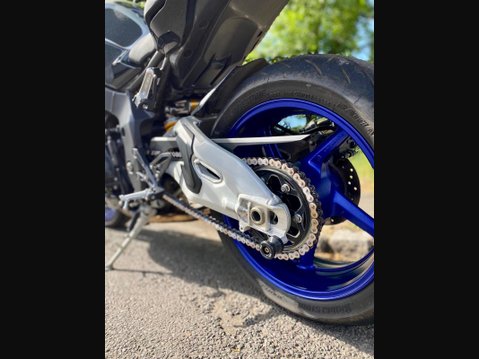 Yamaha MT-10 1000 SP Hyper-naked Euro 5 8