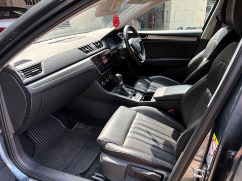 Skoda Superb SE L EXECUTIVE TDI DSG 13