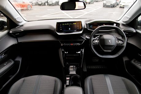 Peugeot 208 ALLURE PREMIUM