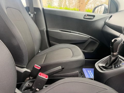 Hyundai i10 1.2 SE Auto Euro 6 5dr 16