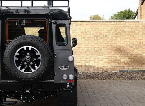 Land Rover 90 Adventure 15