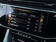 Audi Q8 RS VORSPRUNG TFSI QUATTRO MHEV 84