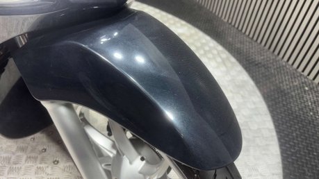 Piaggio Liberty 2021 1 OWNER ONLY 1200 MILES TOP BOX 125CC SCOOTER BIKE 23