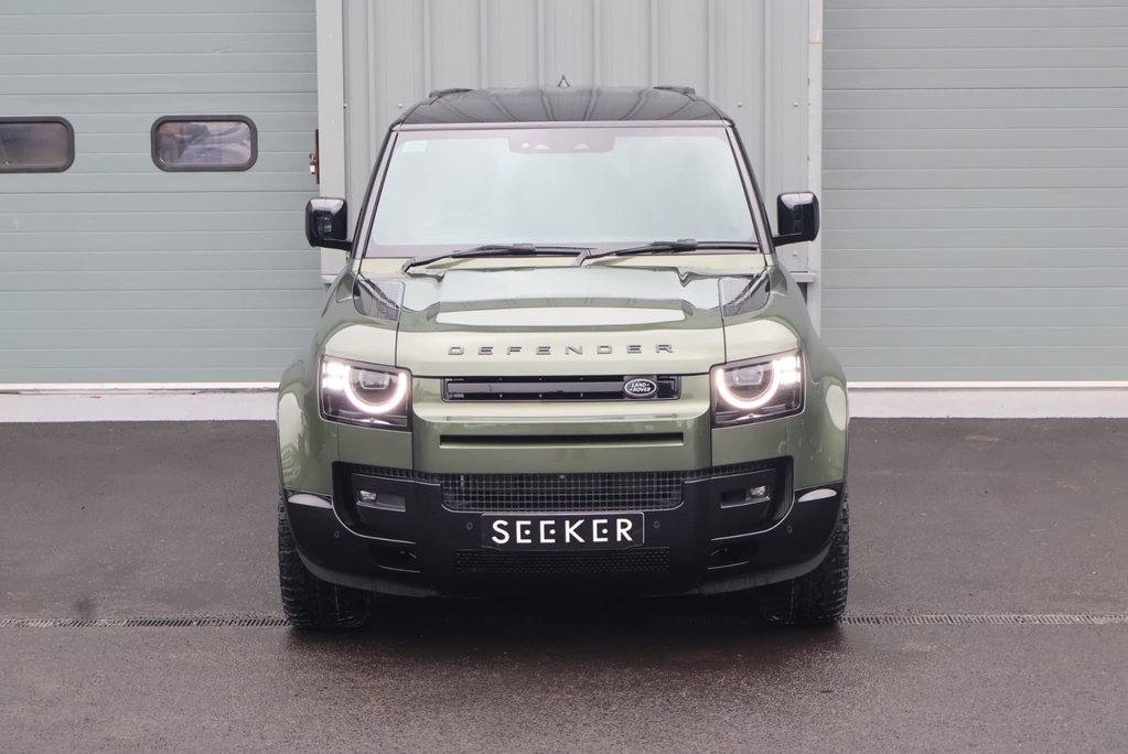Land Rover Defender 110 BRAND NEW D350 HARD TOP X-DYNAMIC HSE GENUINE REAR SEATS FITTED  8
