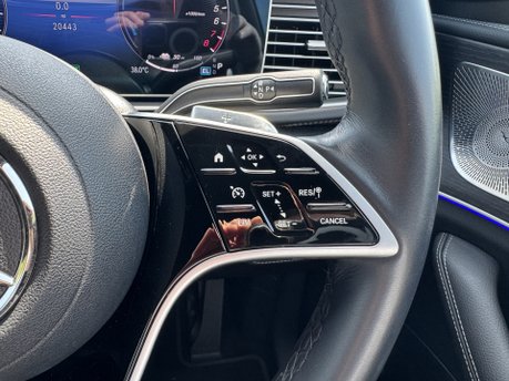 Mercedes-Benz GLE GLE 400e 4Matic AMG Line Petrol Hybrid PHEV 31KWH 360CAM/MEMORY SEATS/VAT Q 3
