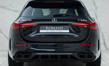 Mercedes-Benz C63 S AMG E Performance Estate Night Edition 5