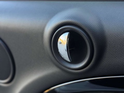 Mini Countryman 2.0 Cooper SD Auto ALL4 Euro 5 5dr 61