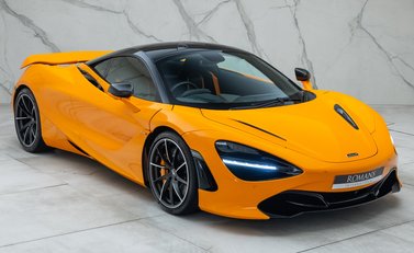 McLaren 720S 13