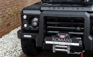 Land Rover Defender 90 Urban Truck 21