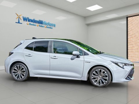 Toyota Corolla 1.8 VVT-h Design CVT Euro 6 (s/s) 5dr 1