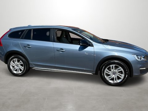 Volvo V60 D4 [190] Cross Country SE Nav 5dr Gtronic [Ltr] 10