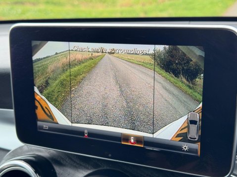 Mercedes-Benz GLC 2.1 GLC220d AMG Line (Premium Plus) G-Tronic+ 4MATIC Euro 6 (s/s) 5dr 17