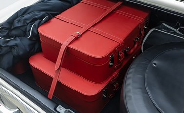 Mercedes-Benz 280 SL W113 Pagoda 68