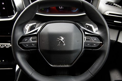 Peugeot 208 PURETECH ALLURE PREMIUM S/S 20