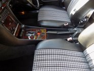 Mercedes-Benz R107 420 SL Sports 17