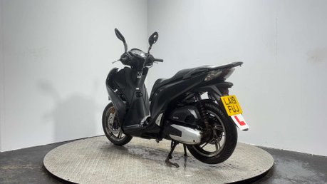 Honda SH125 2019 GOOD PARTS BREAKER SCOOTER SPARES OR REPAIR SH 125CC 6