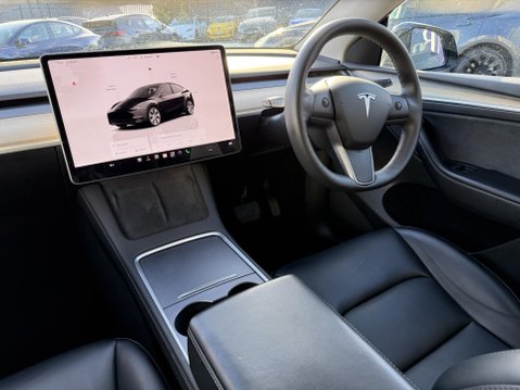 Tesla Model Y (Dual Motor) Long Range SUV 5dr Electric Auto 4WDE (384 bhp) 29