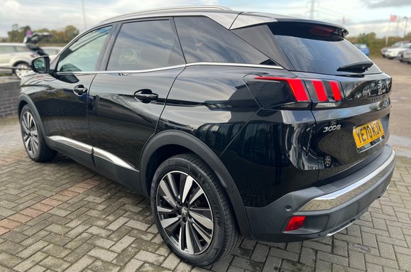 Peugeot 3008 PURETECH S/S 1.2 GT LINE PREMIUM AUTO 10
