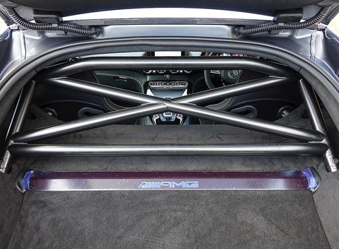 Mercedes-Benz Amg GT GT R 17
