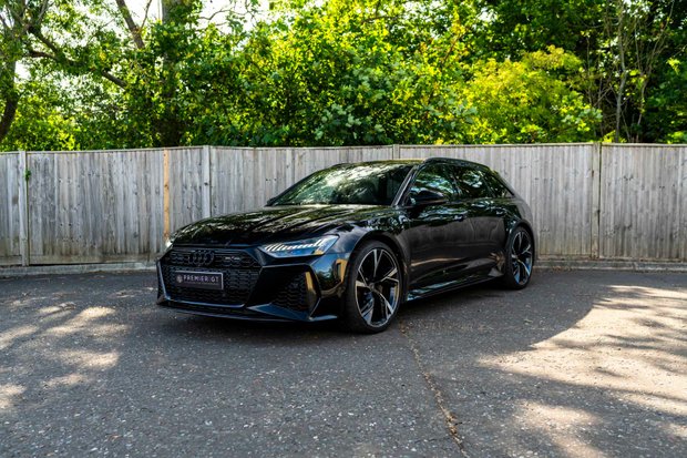 Audi RS6 Avant QUATTRO CARBON BLACK. VAT Q. WARRANTY. HEATED & COOLED SEATS. B & O. 1