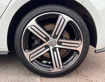 Volkswagen Golf 2.0 Golf R TSi 4WD 5dr 13