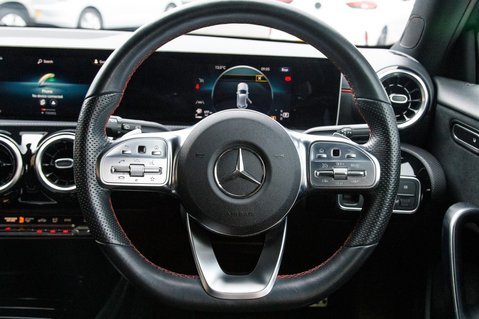 Mercedes-Benz A Class A 200 AMG LINE EXECUTIVE 21