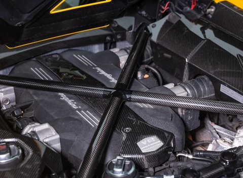 Lamborghini Aventador LP 700-4 ROADSTER 49