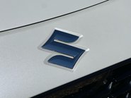 Suzuki Swift 1.2 Hybrid ULTRA 13
