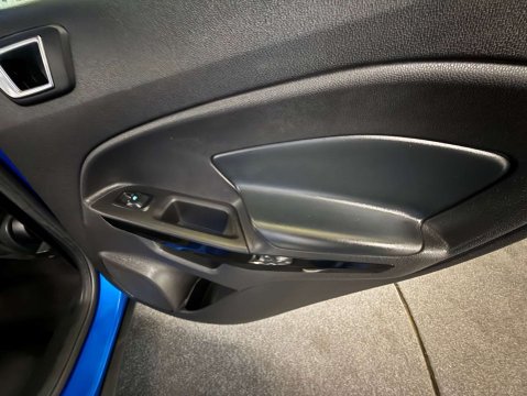 Ford Ecosport 1.0 EcoSport Titanium 5dr 35