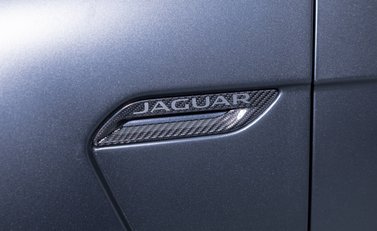 Jaguar XE SV PROJECT 8 41