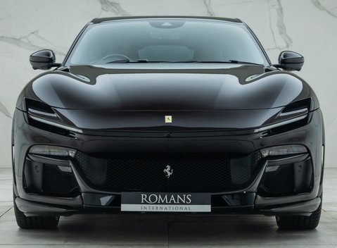 Ferrari Purosangue 8