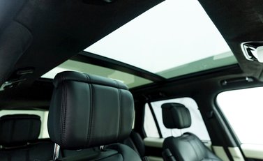 Land Rover Range Rover 3.0 SDV6 Autobiography 11