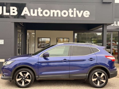Nissan Qashqai 1.5 Qashqai N-Vision dCi 5dr 8