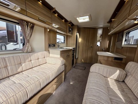 Bailey Unicorn Seville 17